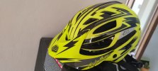 Casco Troy Lee designs