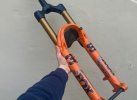 Fox 38 Factory 180mm Kashima Grip2